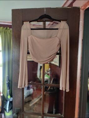 Women's Bell Sleeve Square Neck Crop Top - Dusty Blush